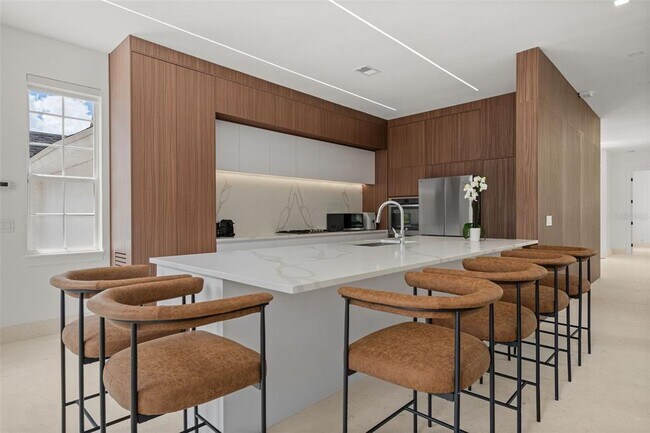 Building Photo - 5927 Caymus Loop