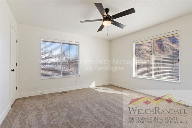 Building Photo - 660 Woodland Hills Dr