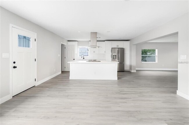 Building Photo - 10341 Kumquat Ln