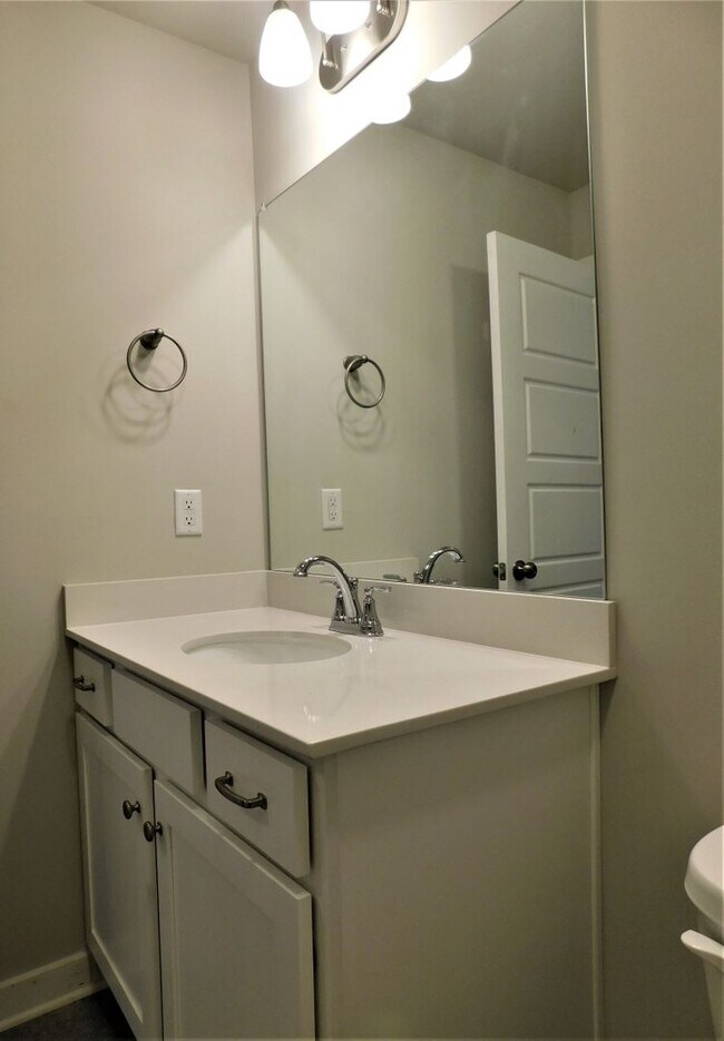 Building Photo - Home for rent in Pinson, AL!!! Available to View with 48 Hours Notice!