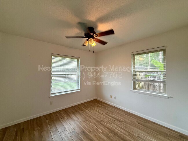 Building Photo - 7007 Holiday Hill Ct