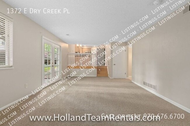 Building Photo - 1372 E Dry Creek Pl