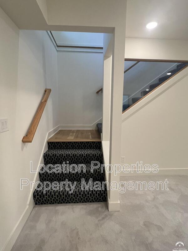 Building Photo - 1840 Quail Creek Dr