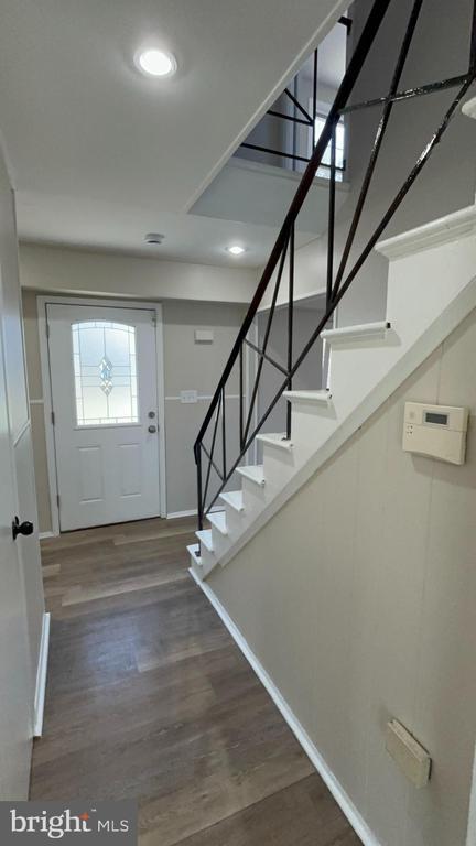 Building Photo - 22 Mayapple Ln