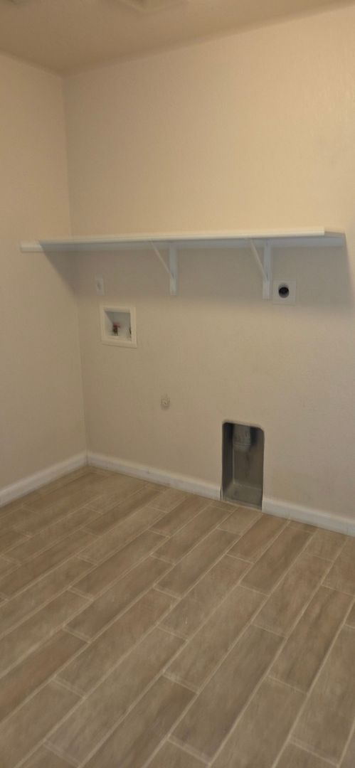 Building Photo - 6009 Graphite Dr
