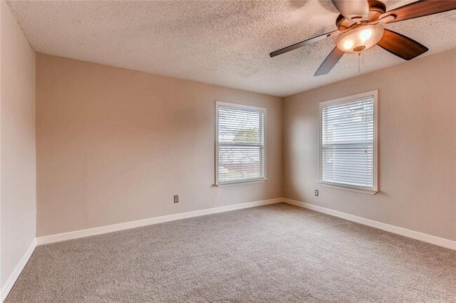 Building Photo - 8901 Jesse James Dr