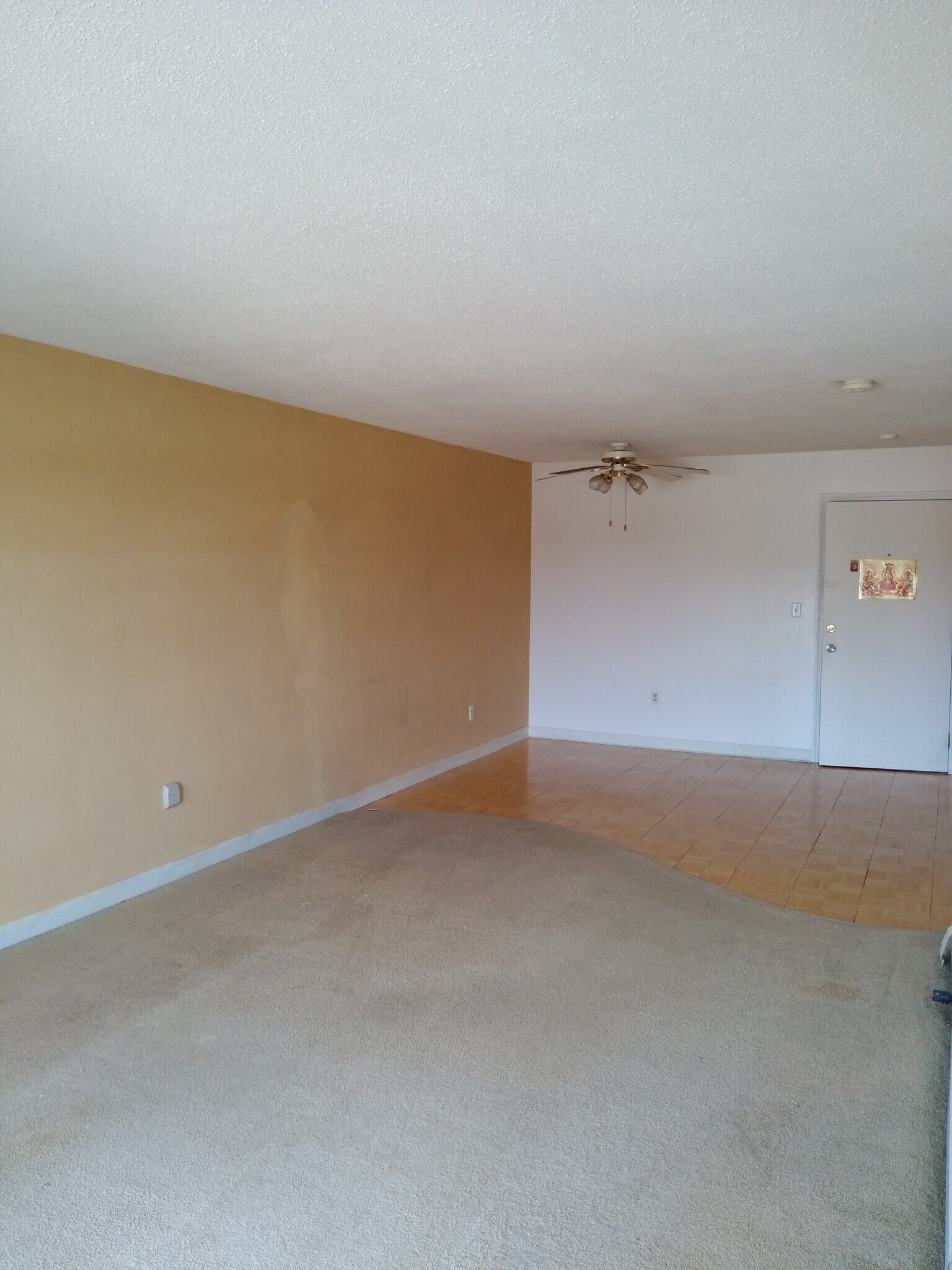 Building Photo - 22 Kenmar Dr