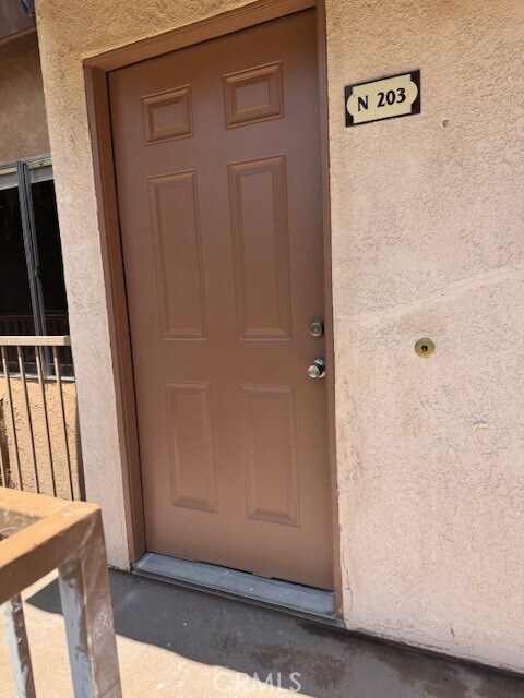 Primary Photo - 994 La Costa Dr