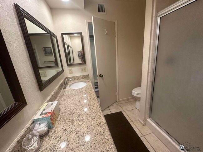 Building Photo - 12495 E Del Rey Dr