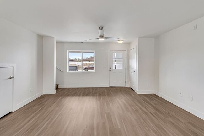 Building Photo - Beautiful 4-Bedroom Rental with Modern Upgrades and RV Parking!