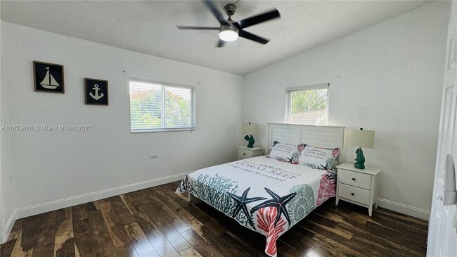 Building Photo - 443 4th Rd