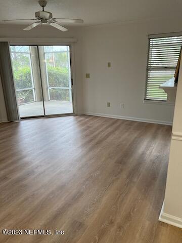 Building Photo - 400 Sandiron Cir