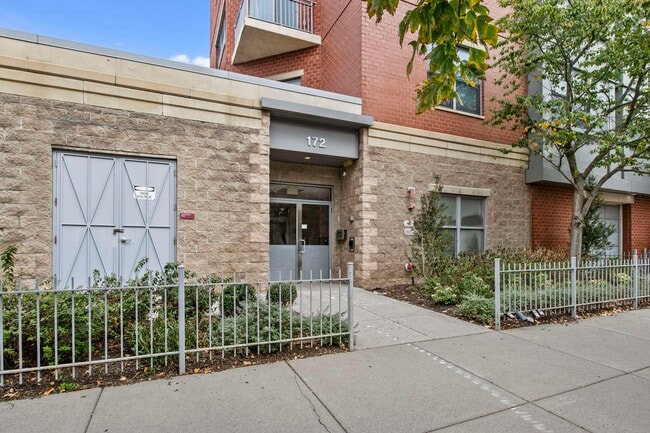 Building Photo - 172 Culver Ave