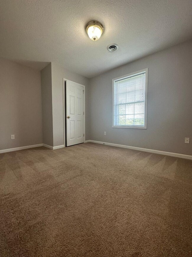 Building Photo - 3332 Yellow Sulphur Rd