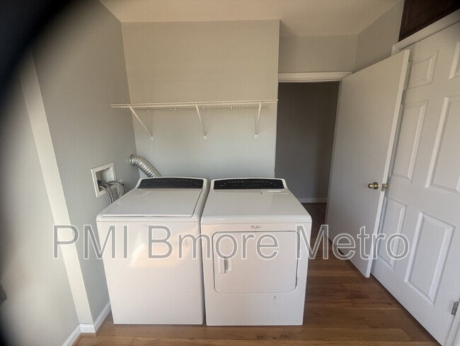 Building Photo - 602 Dale Ave