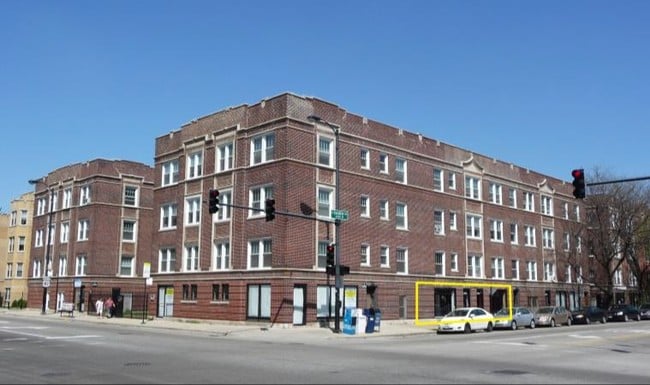 Building Photo - 5208-14 N. Damen / 2000-10 W. Foster