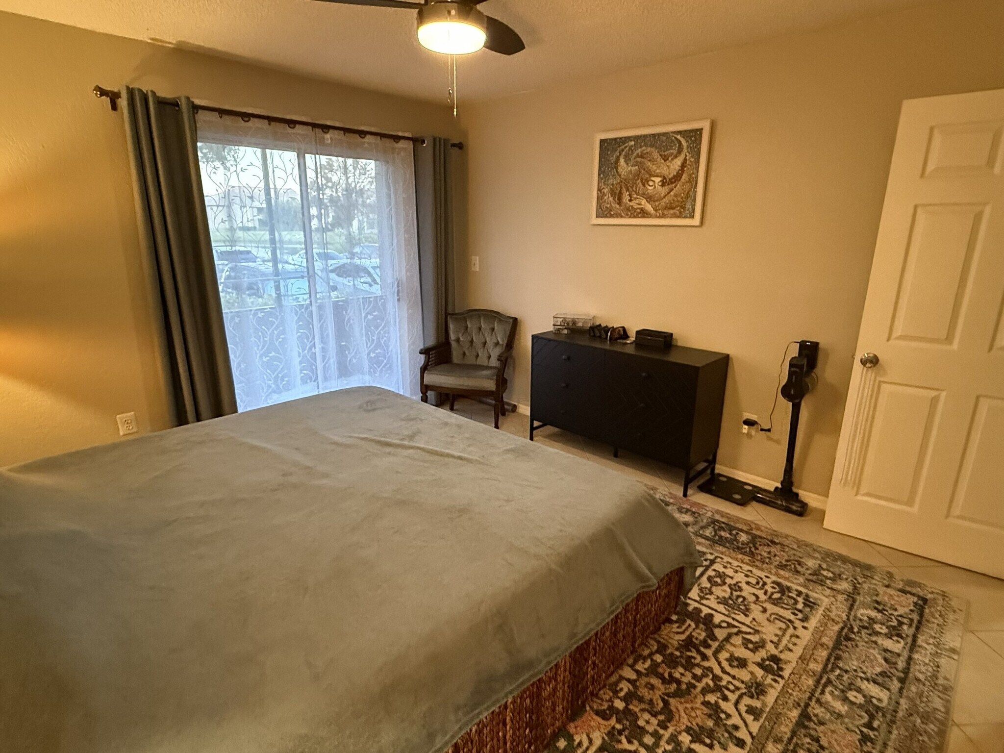 Building Photo - 10263 Gandy Blvd N