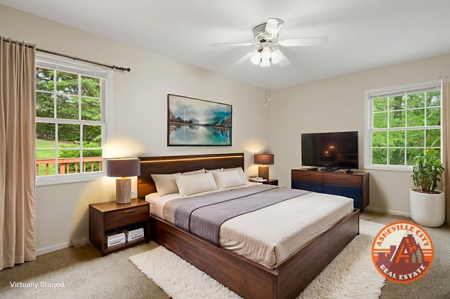 Building Photo - 3-Bedroom Home in North AVL with Studio an...