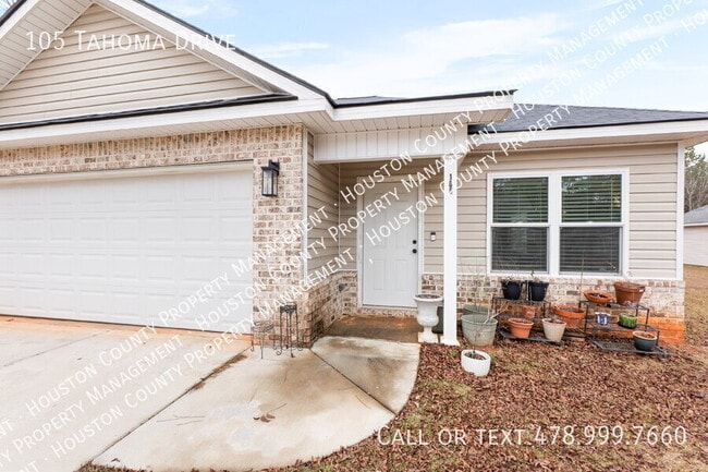 Building Photo - 105 Tahoma Dr