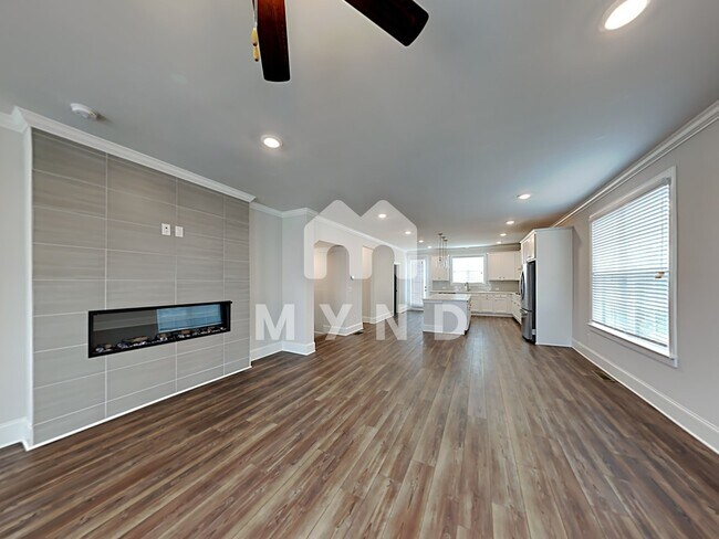 Building Photo - 4030 Maypop Ln