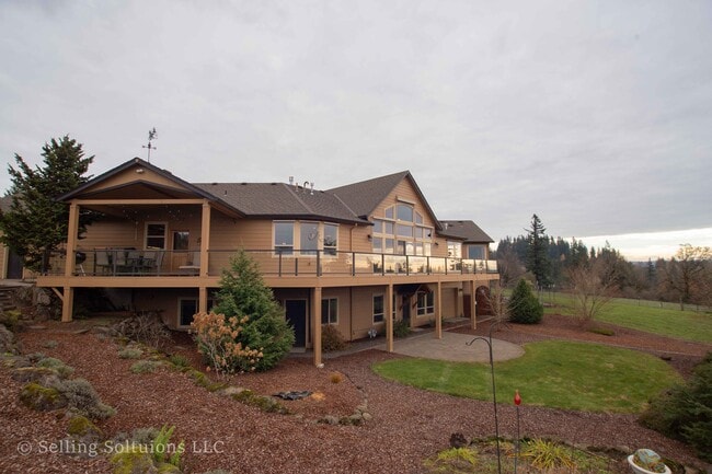 Building Photo - 5010 SE 362nd Ave