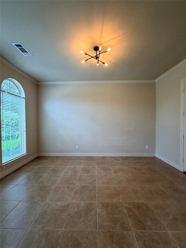 Building Photo - 5423 Lachlan Springs Ln