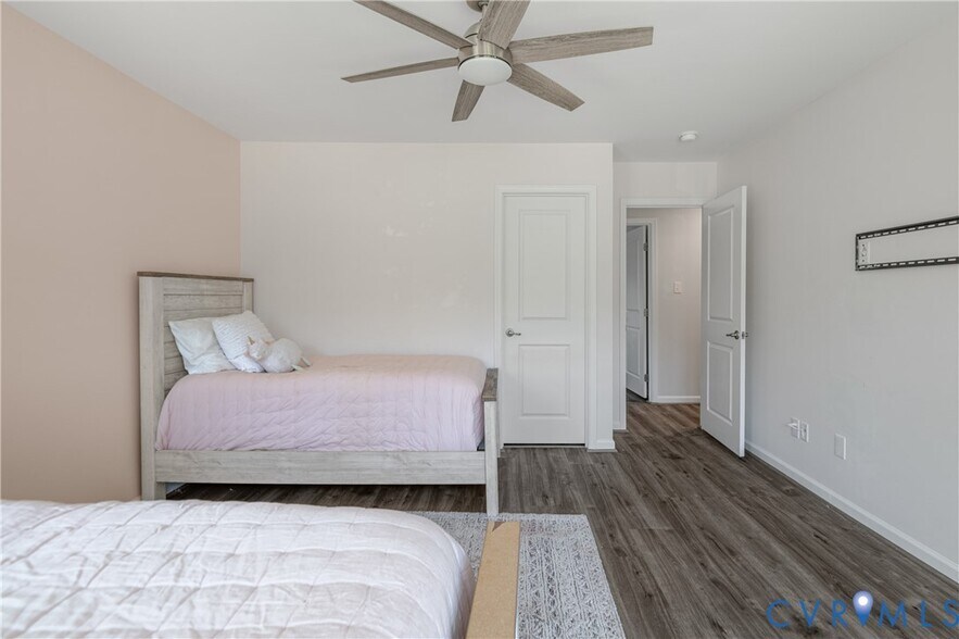 Building Photo - 16848 White Daisy Loop