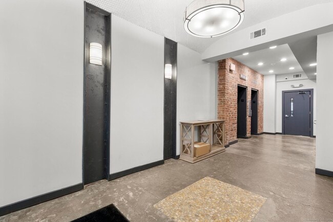 Building Photo - 881 Lafayette Blvd