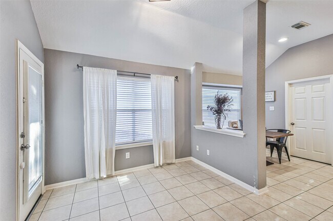 Building Photo - 4214 Maidenhead Dr