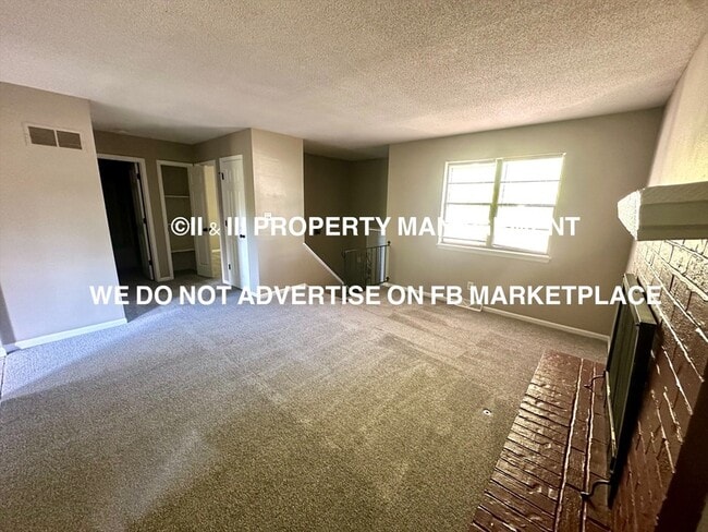 Building Photo - 8906 Haskins St