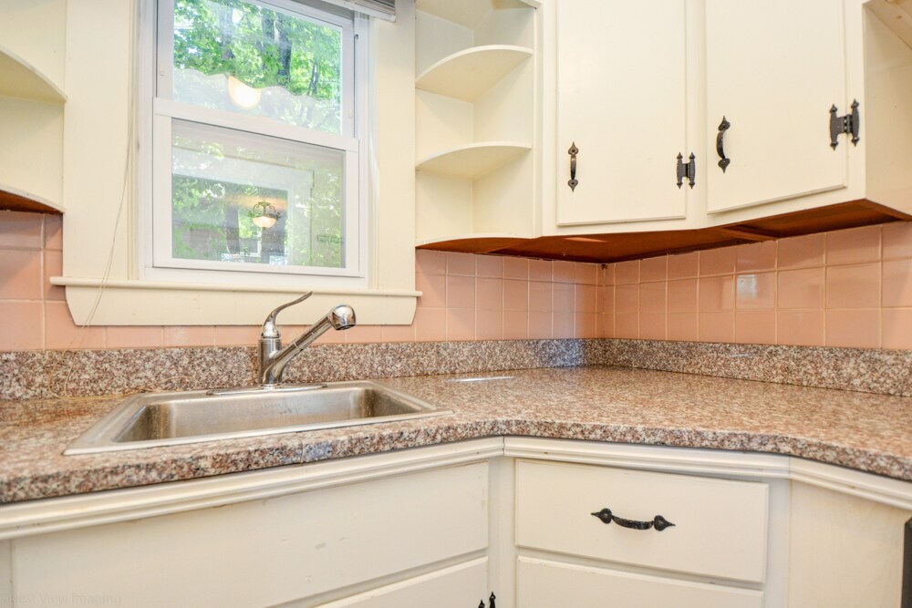 Building Photo - 46 South St