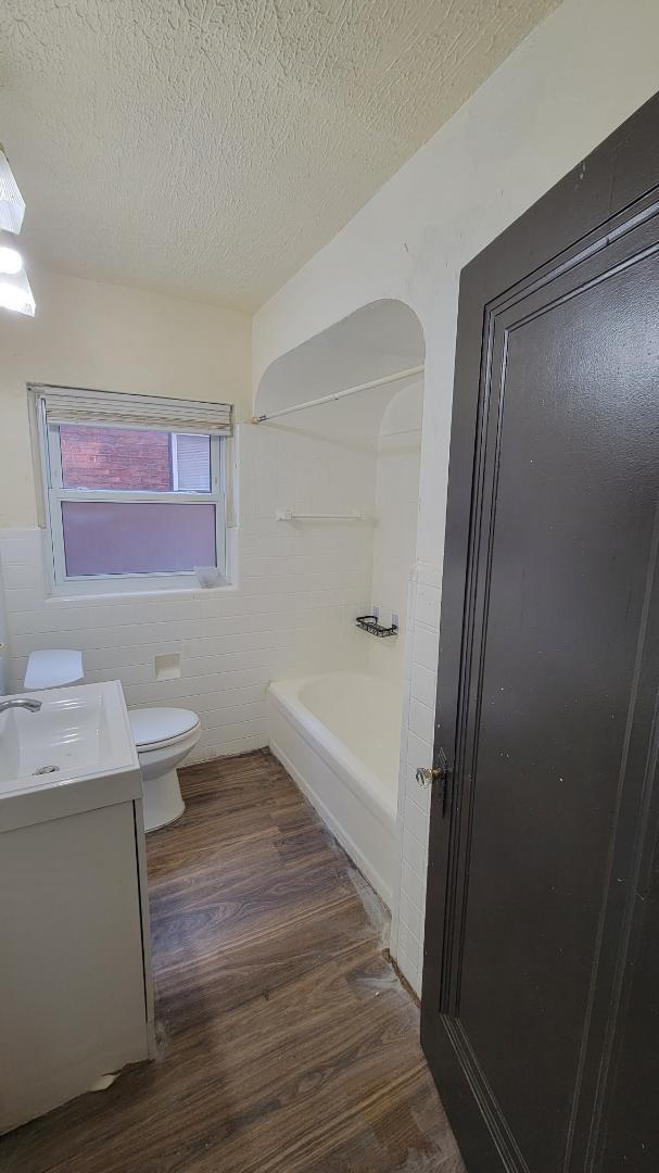 Building Photo - 3276 Tyler St