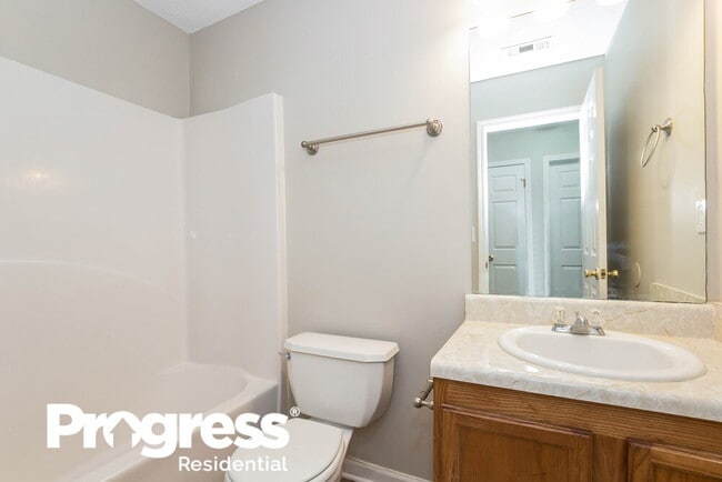 Building Photo - 413 Kirkland Dr
