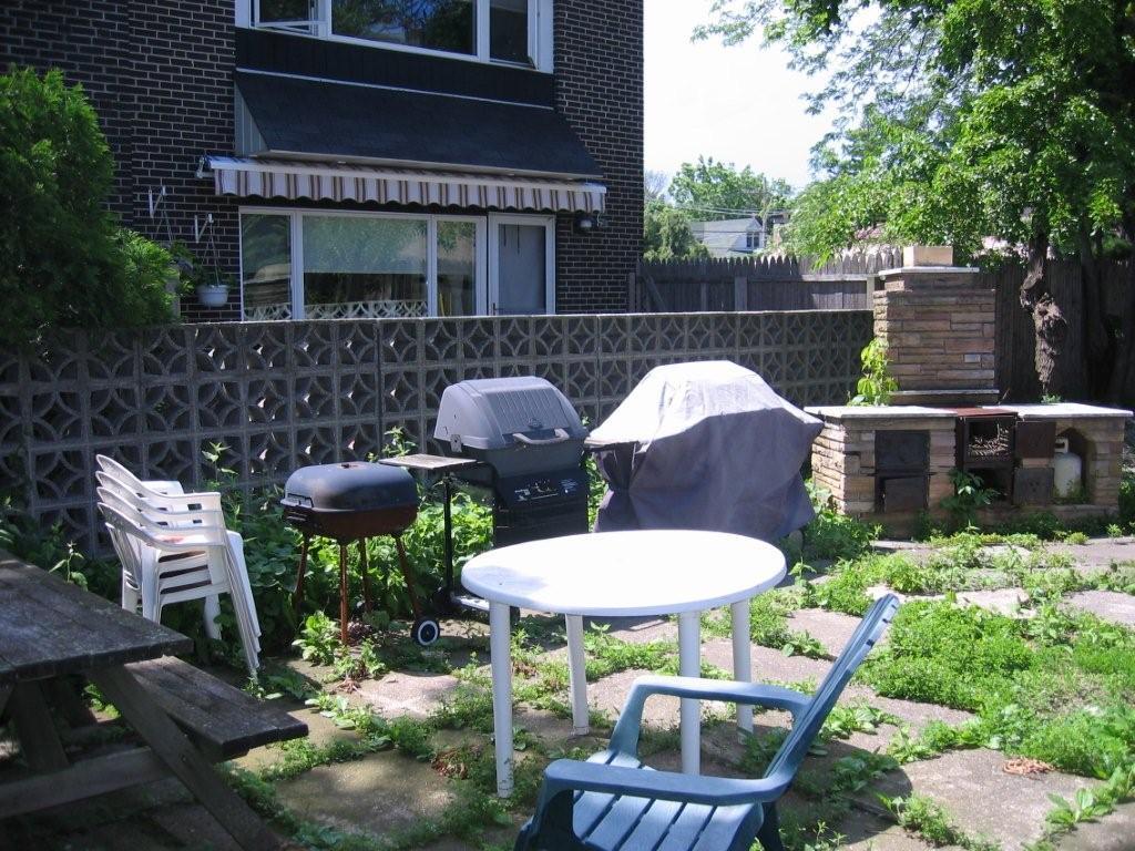 Building Photo - 611 Mulberry Pl