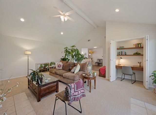 Building Photo - 3032 Hollandale Ln