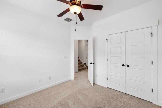 Building Photo - 3 Bedroom Townhome with Rooftop Terrace in Downtown Wake Forest!