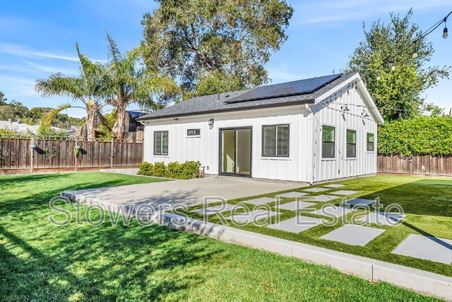 Building Photo - 21747 Orange Ave