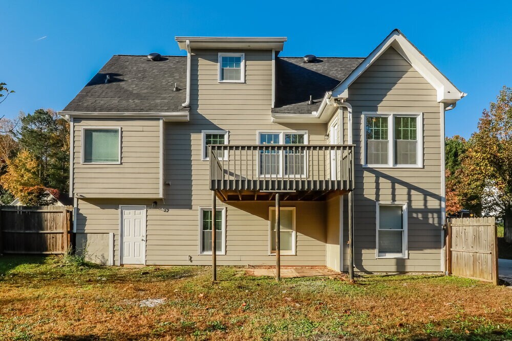 Building Photo - 700 Allen's Landing Dr SE