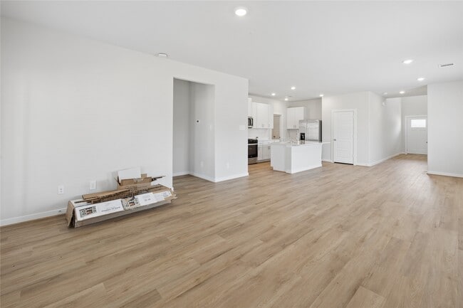 Building Photo - 6816 Hart Oak Ct