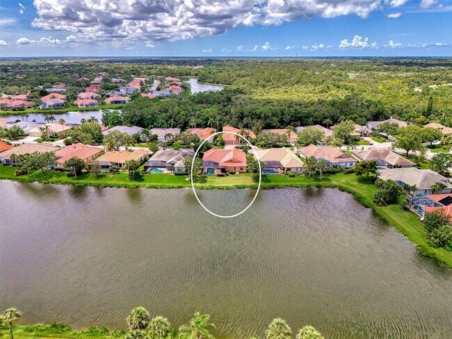 Building Photo - 4957 Sabal Lake Cir