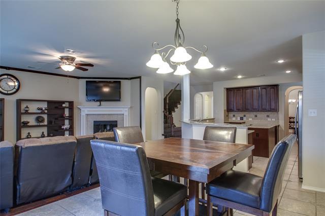 Building Photo - 9816 Gessner Dr