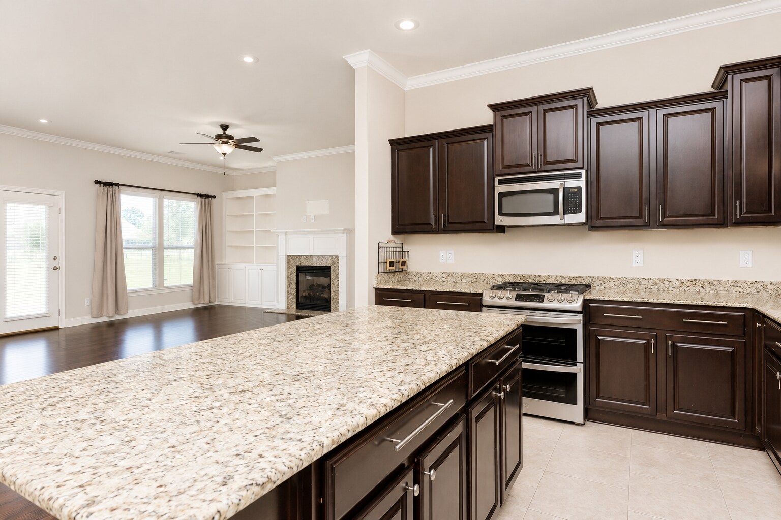 Building Photo - 37436 Amalfi Dr