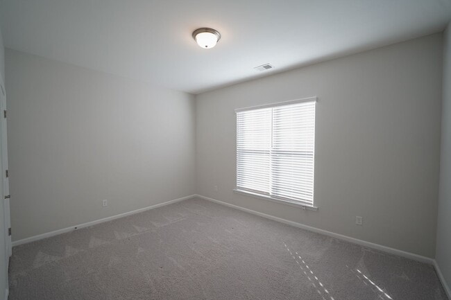 Building Photo - Available Soon!