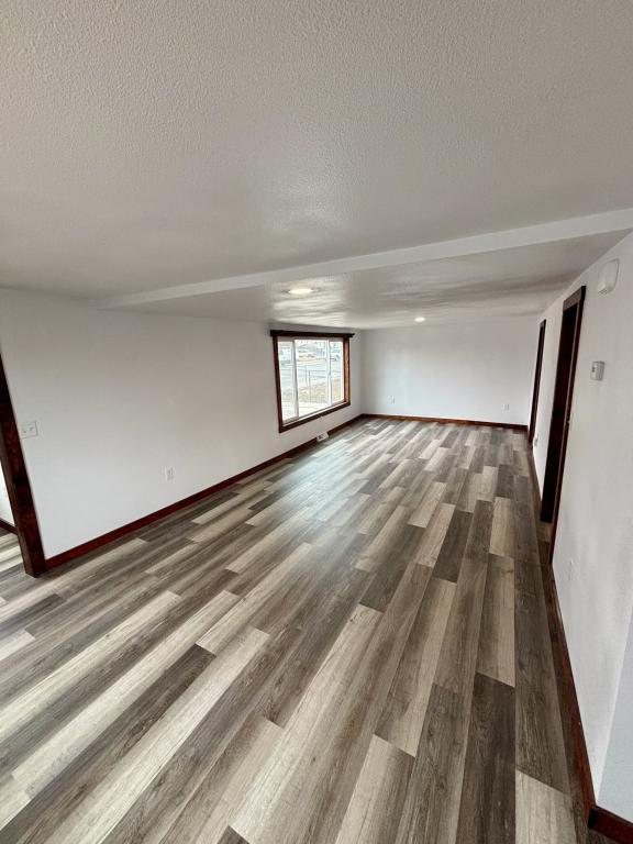 Building Photo - 360 Amoretti St