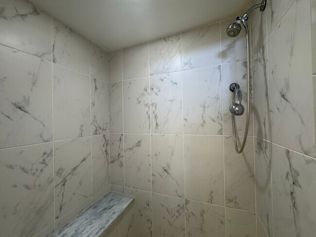 Building Photo - 137 Sportsman Rd