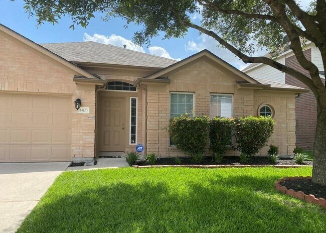Building Photo - 14123 Curry Creek Ln