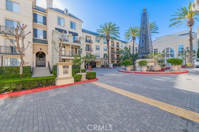 Building Photo - 2224 Watermarke Pl