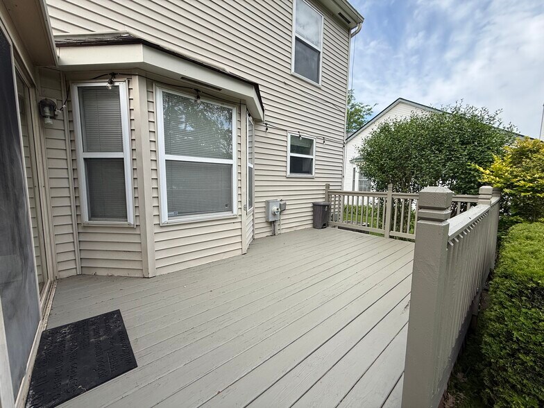 Building Photo - 1510 Cottonwood Dr