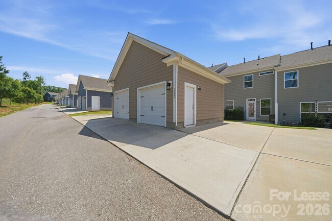 Building Photo - 1125 Township Pkwy