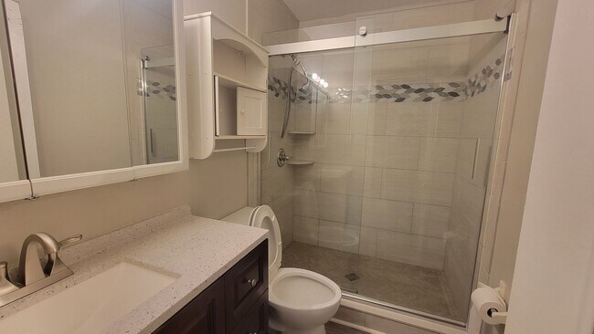 Building Photo - 10210 Browns Ct